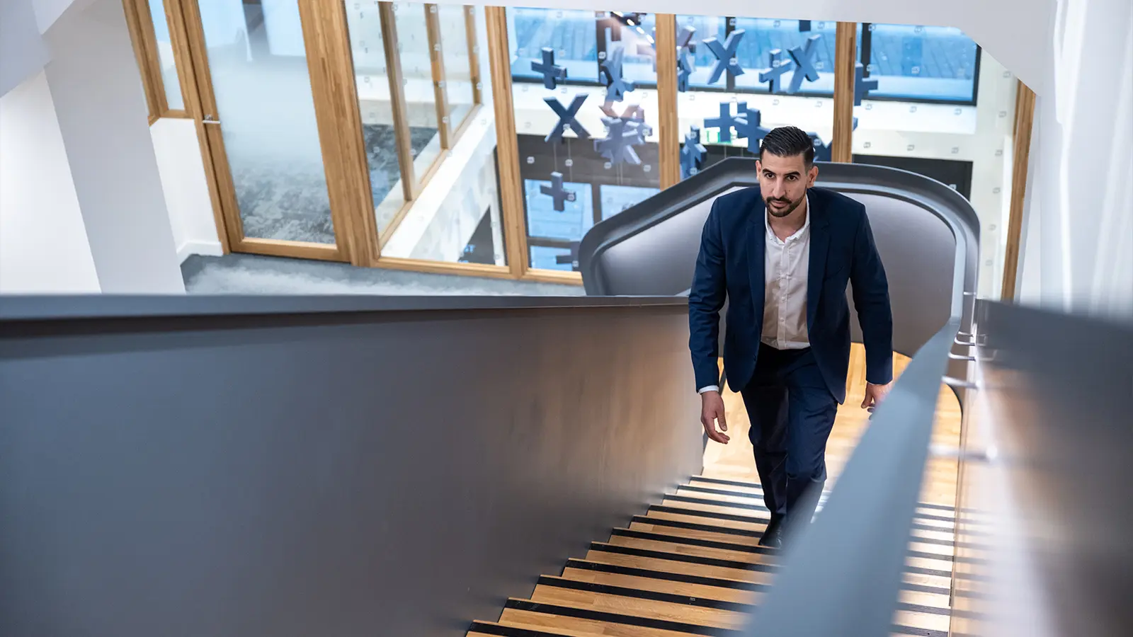 Banque Populaire Occitane — Escalier intérieur