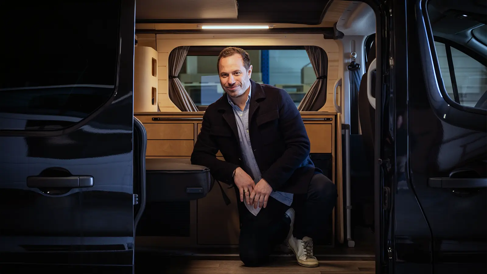 Yakavan — Portrait dans le van